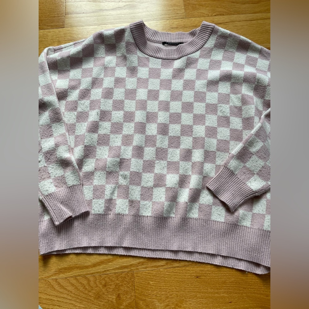 T Tahari Pink and White Checkered Sweater Size Small
